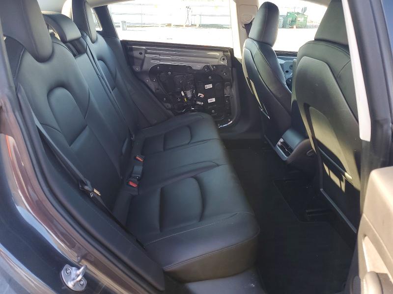 Фото 10 - TESLA MODEL 3