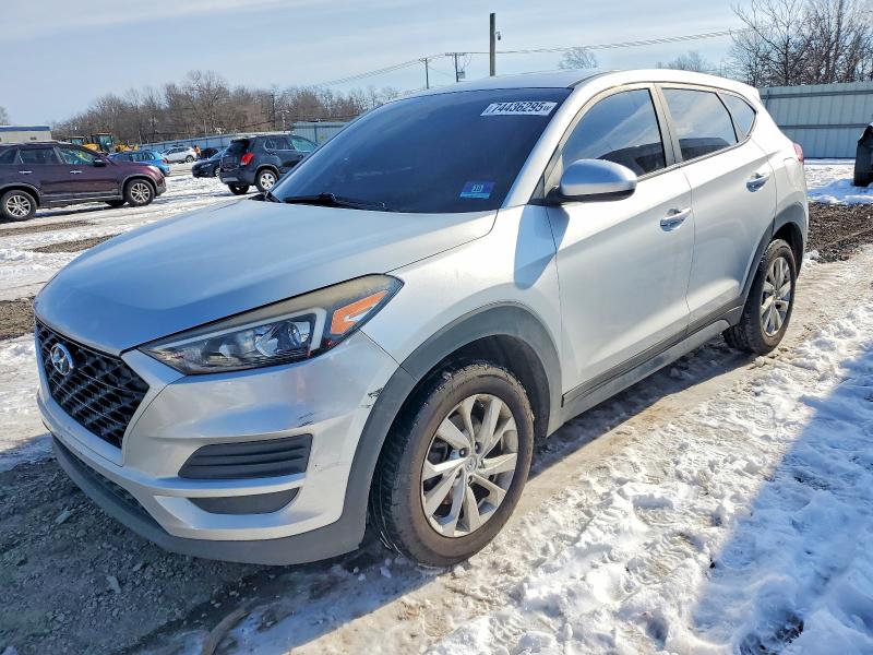 Фото 1 - HYUNDAI TUCSON