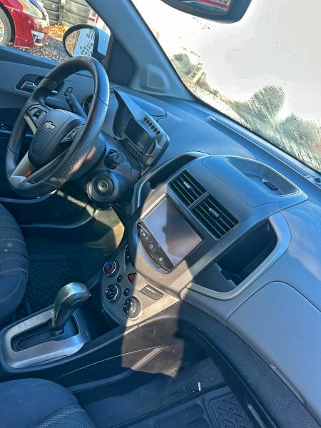 Фото 11 - CHEVROLET SONIC