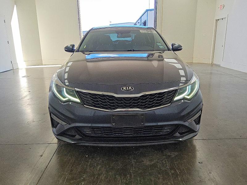 Фото 5 - KIA OPTIMA