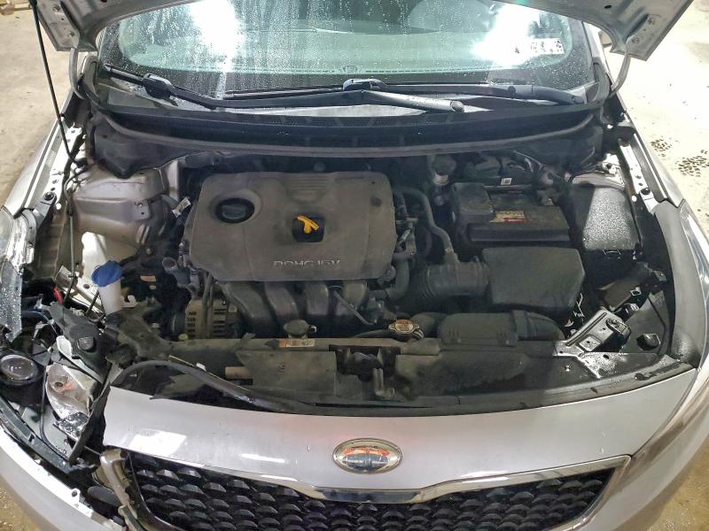 Фото 11 - KIA FORTE