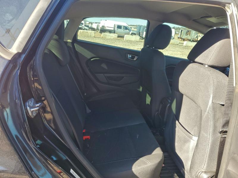 Фото 10 - FORD FIESTA