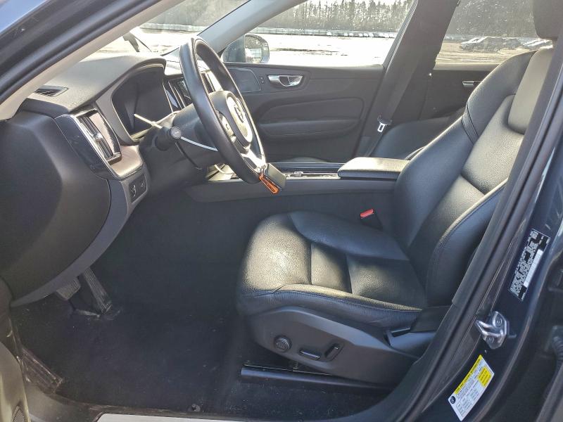 Фото 7 - VOLVO XC60