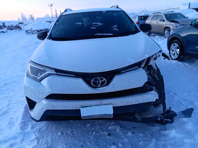 Фото 5 - TOYOTA RAV4