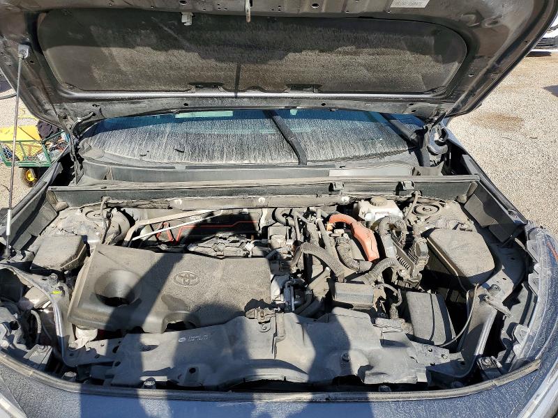 Фото 12 - TOYOTA RAV4