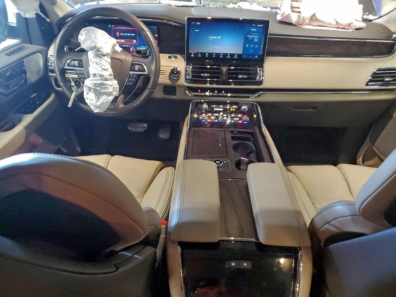 Фото 8 - LINCOLN NAVIGATOR