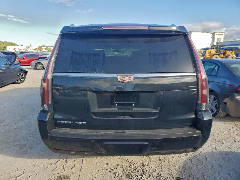 Фото 6 - CADILLAC ESCALADE