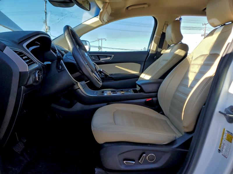 Фото 7 - FORD EDGE