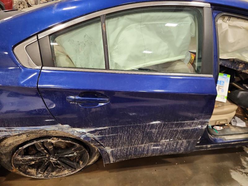 Фото 10 - SUBARU LEGACY