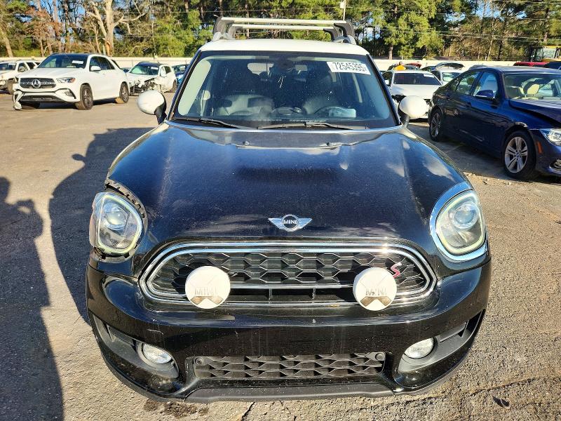 2017 MINI COOPER