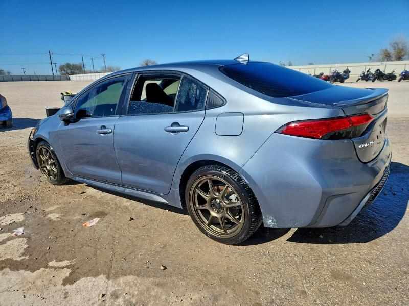 Фото 2 - TOYOTA COROLLA