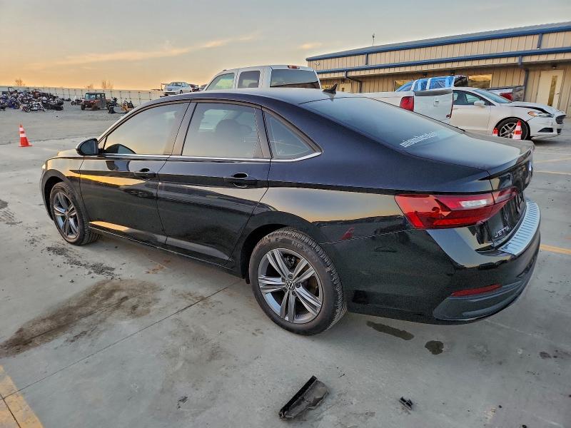 Фото 2 - VOLKSWAGEN JETTA