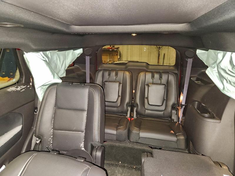 Фото 10 - FORD EXPLORER