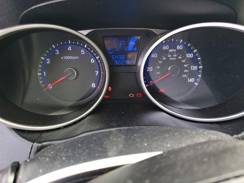 Фото 9 - HYUNDAI TUCSON