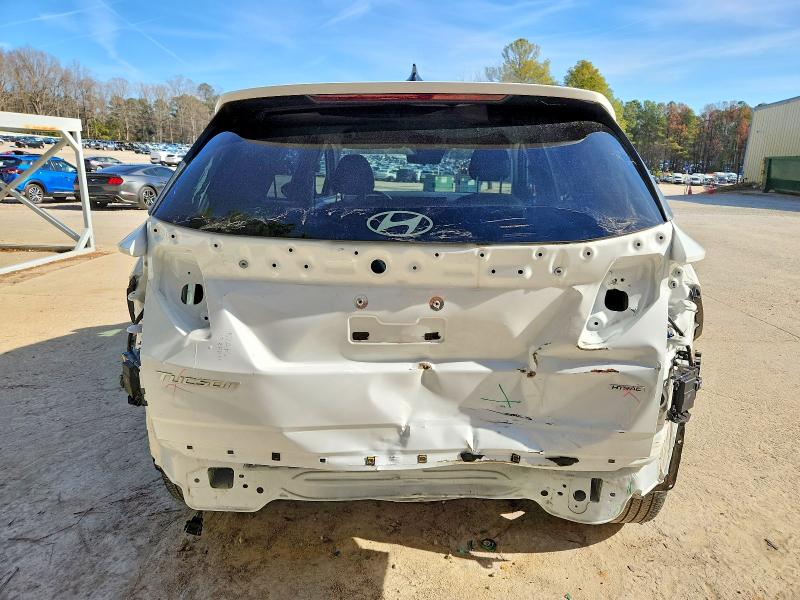 Фото 6 - HYUNDAI TUCSON