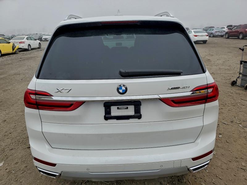 Фото 6 - BMW X7