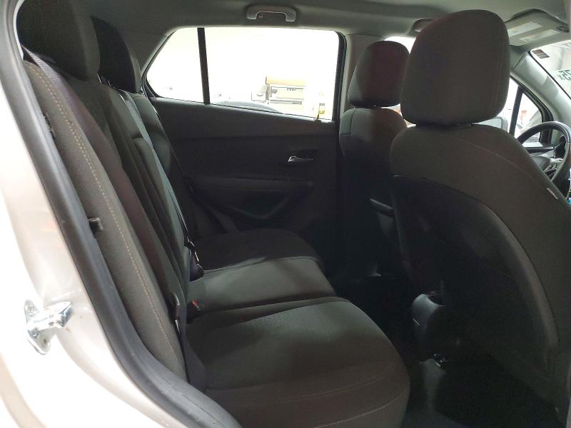 Фото 11 - CHEVROLET TRAX