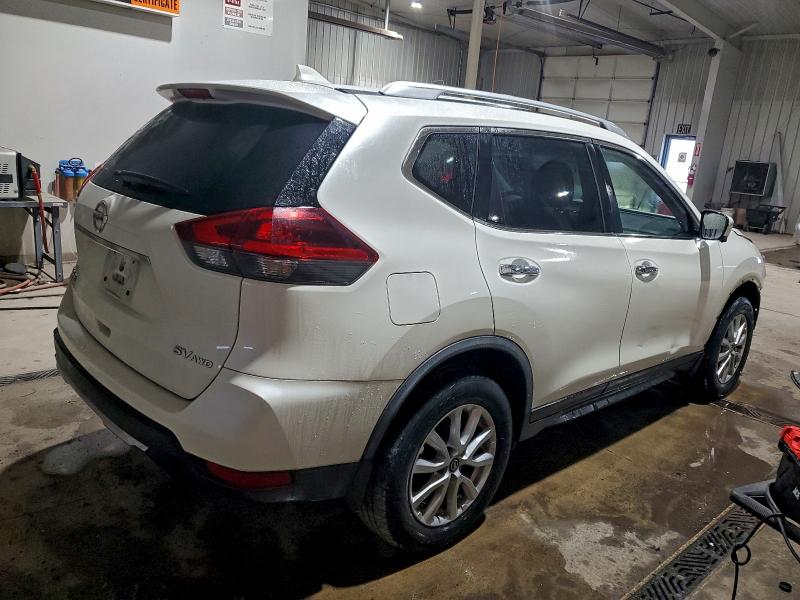 Фото 3 - NISSAN ROGUE