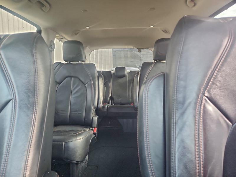 Фото 10 - CHRYSLER PACIFICA