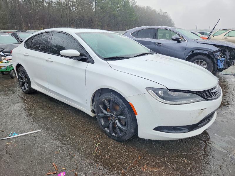 Фото 4 - CHRYSLER 200