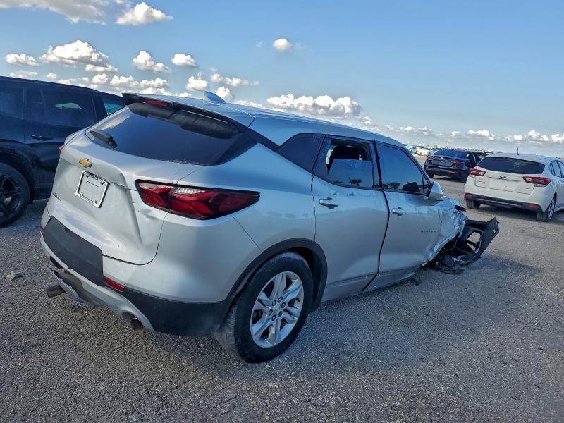 Фото 3 - CHEVROLET BLAZER