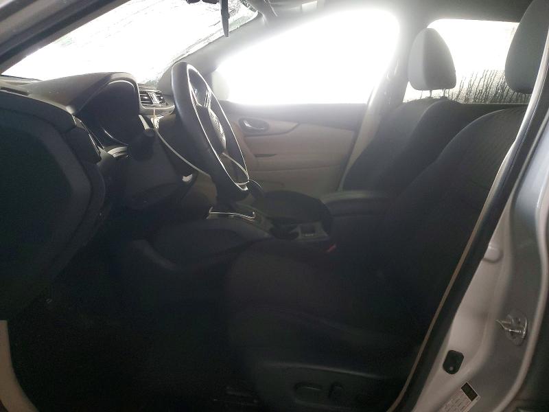 Фото 7 - NISSAN ROGUE