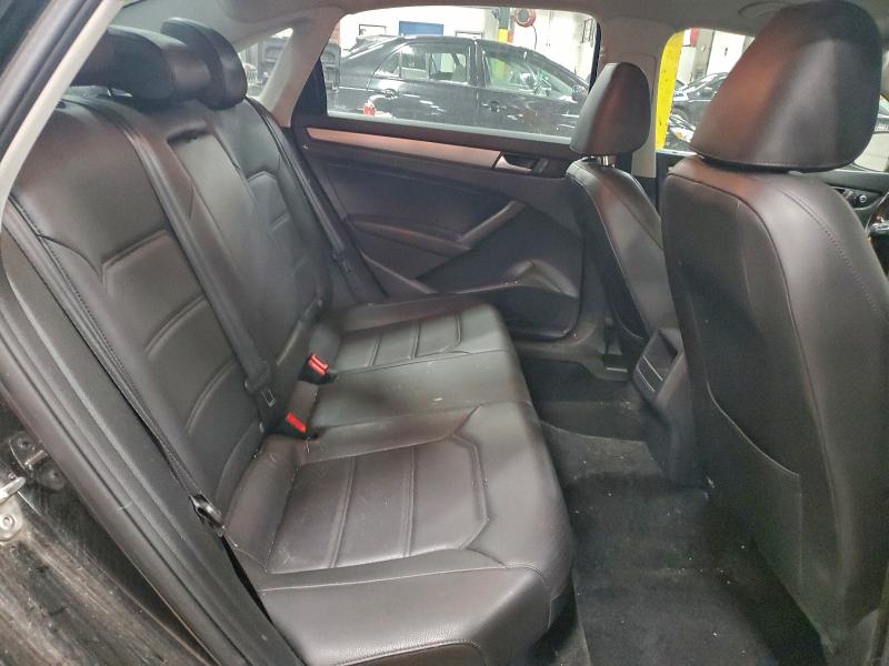 Фото 10 - VOLKSWAGEN PASSAT