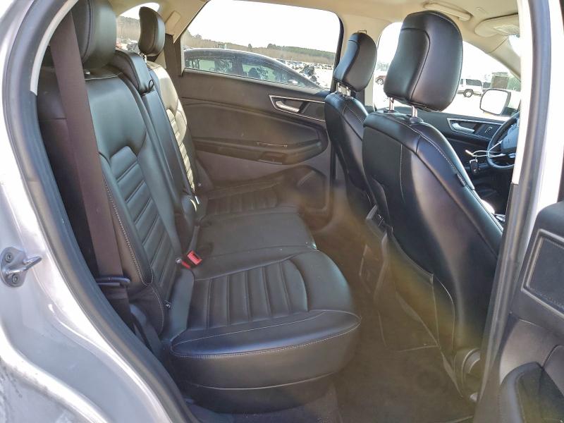 Фото 10 - FORD EDGE