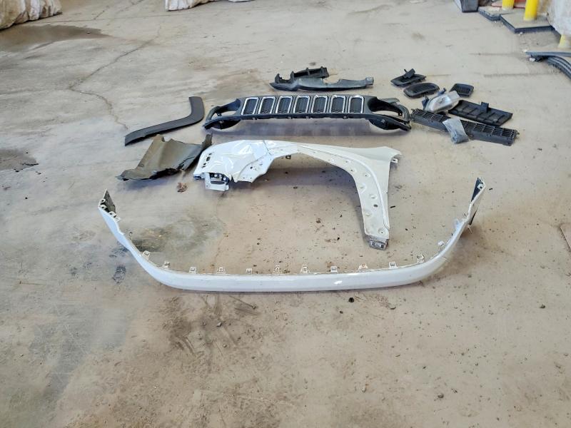 Фото 13 - JEEP RENEGADE