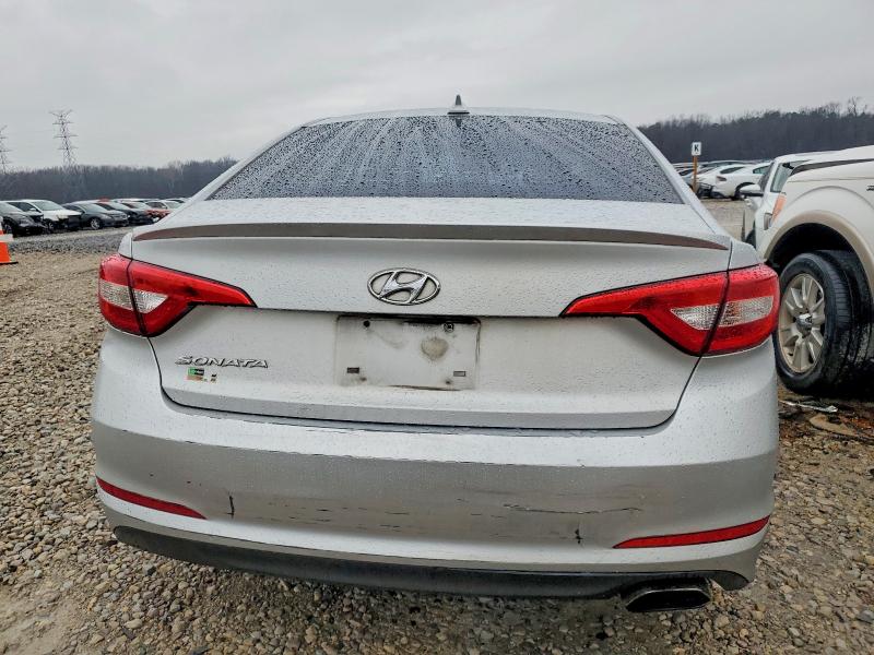 Фото 6 - HYUNDAI SONATA
