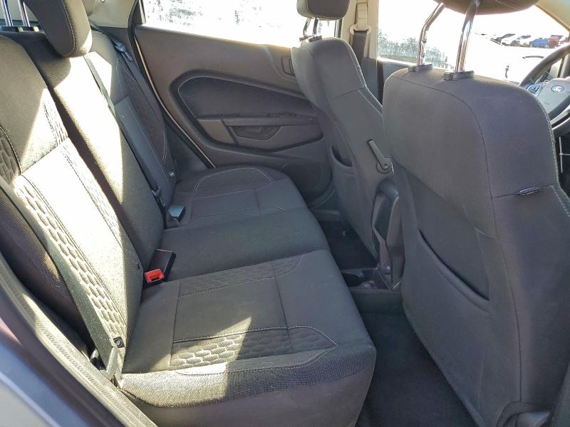 Фото 10 - FORD FIESTA