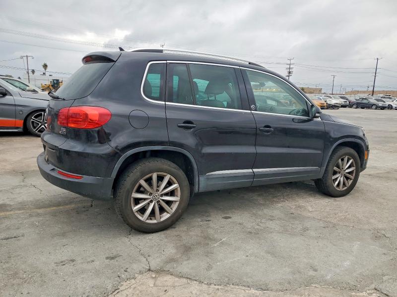 Фото 3 - VOLKSWAGEN TIGUAN