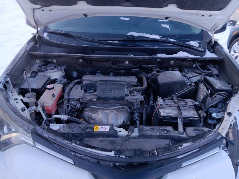 Фото 11 - TOYOTA RAV4