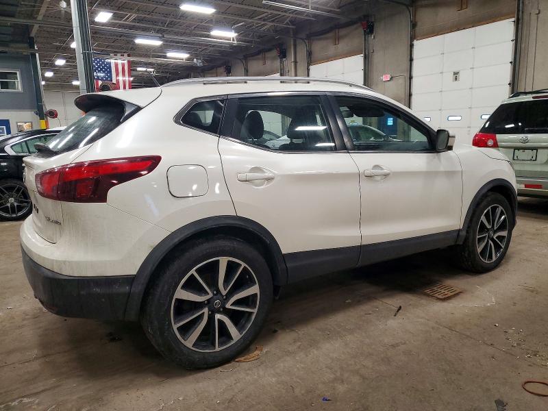 Фото 3 - NISSAN ROGUE