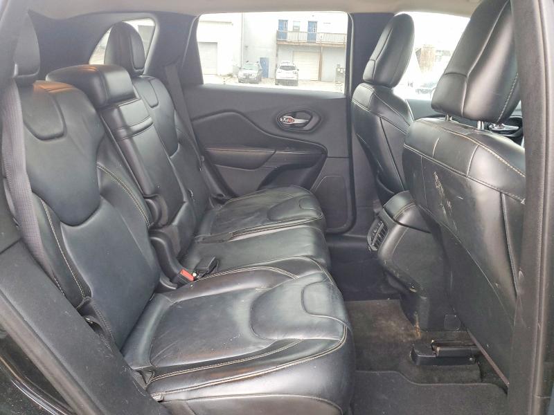 Фото 11 - JEEP GRAND CHER