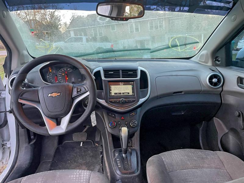 Фото 9 - CHEVROLET SONIC