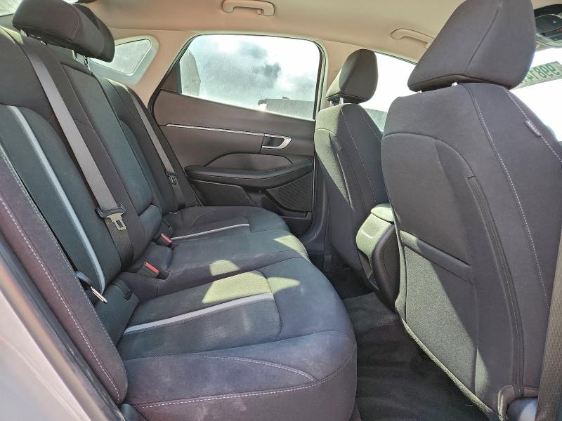 Фото 10 - HYUNDAI SONATA