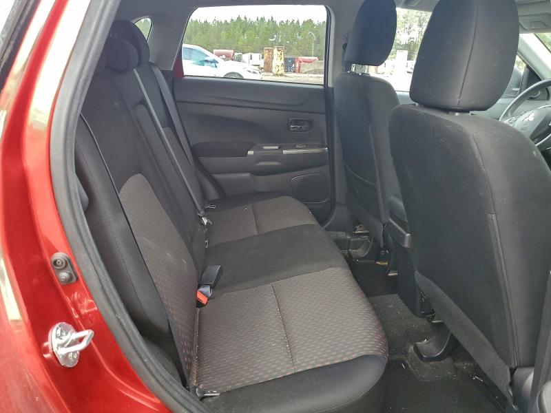 Фото 10 - MITSUBISHI OUTLANDER