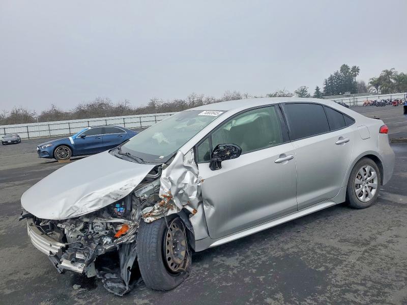 Фото 1 - TOYOTA COROLLA