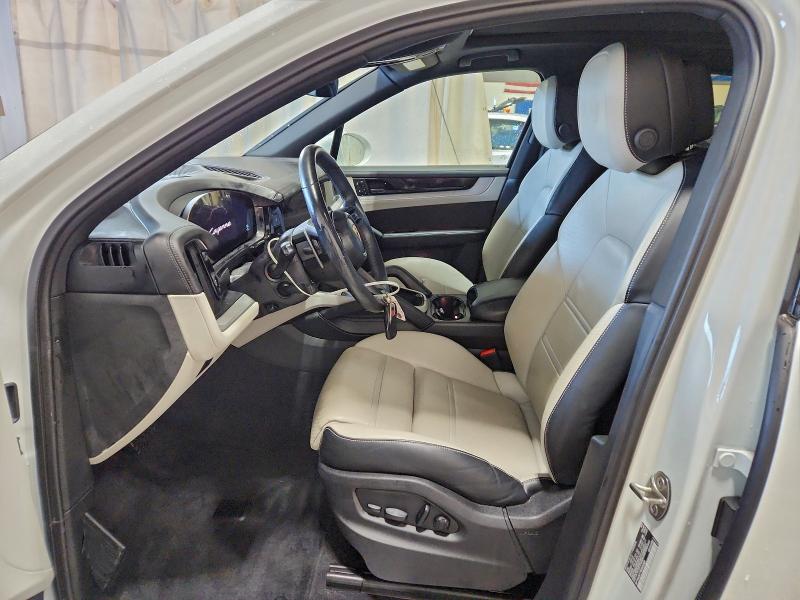 Фото 7 - PORSCHE CAYENNE