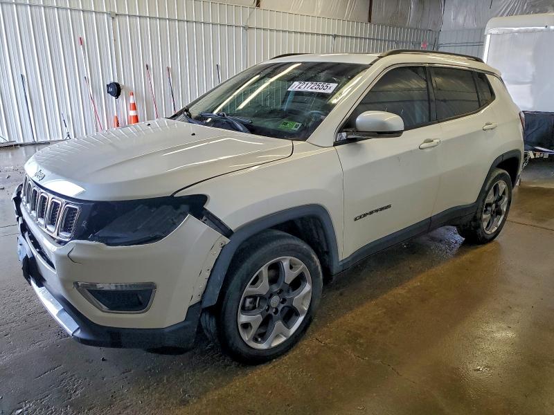 Фото 1 - JEEP COMPASS