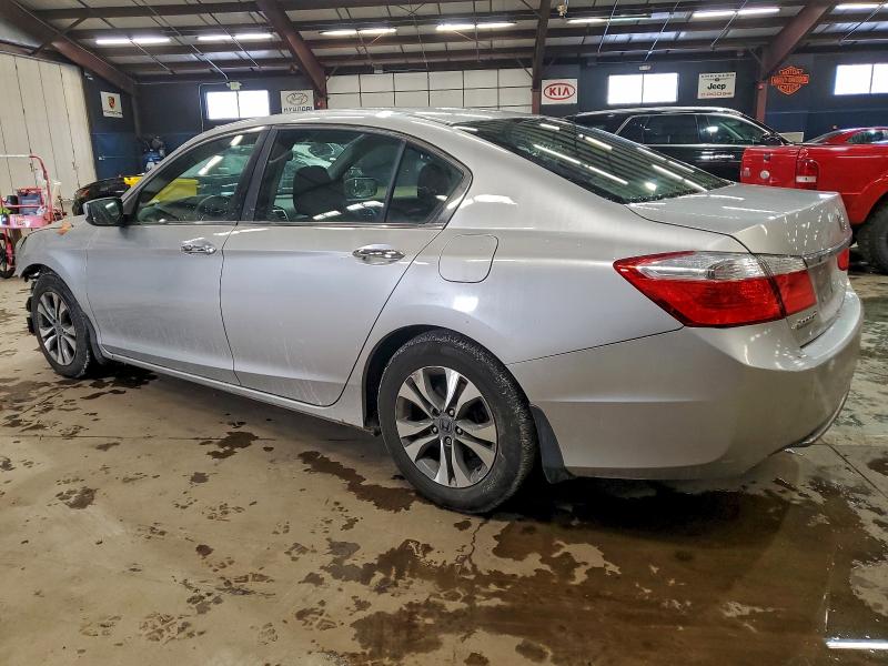Фото 2 - HONDA ACCORD