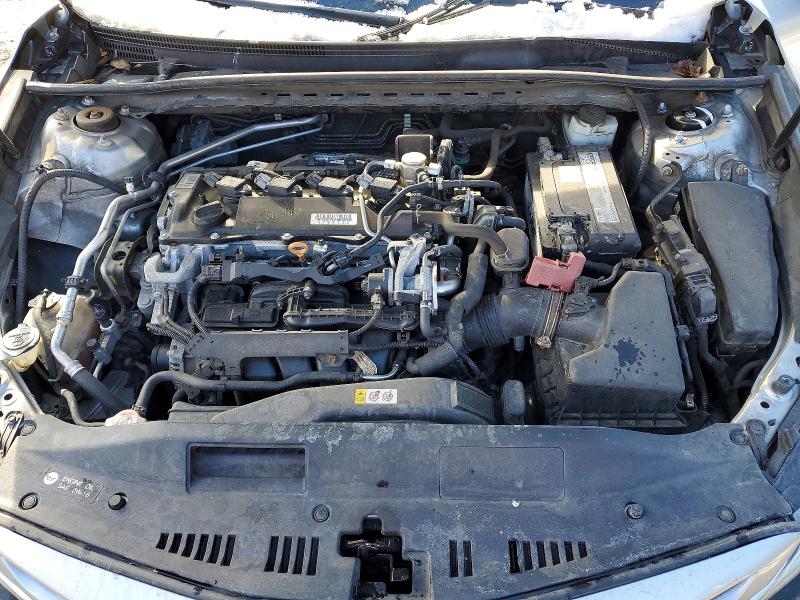 Фото 11 - TOYOTA CAMRY