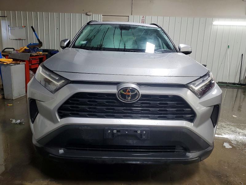 Фото 5 - TOYOTA RAV4