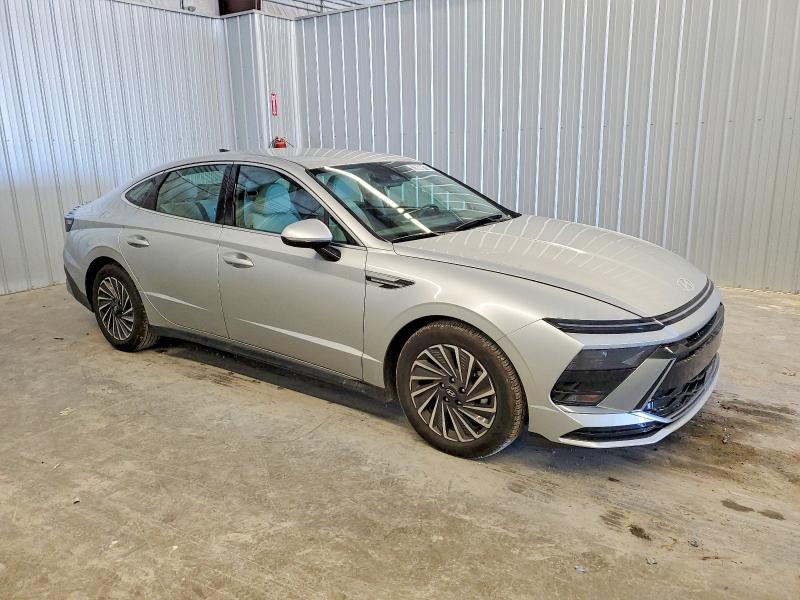 Фото 4 - HYUNDAI SONATA