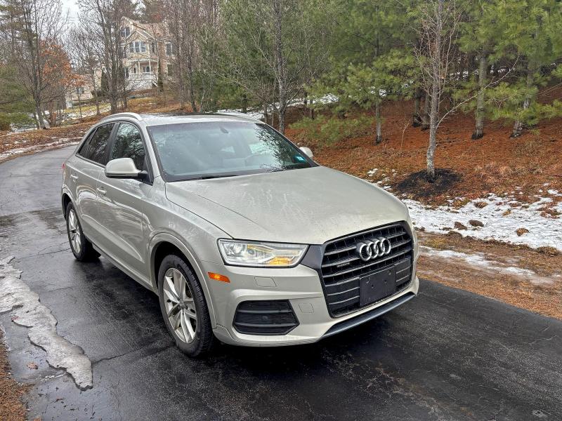 Фото 1 - AUDI Q3