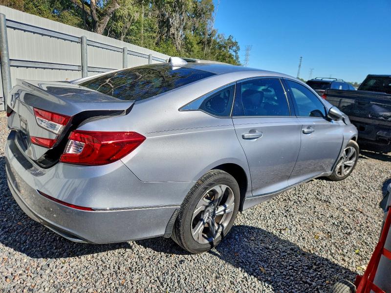 Фото 3 - HONDA ACCORD