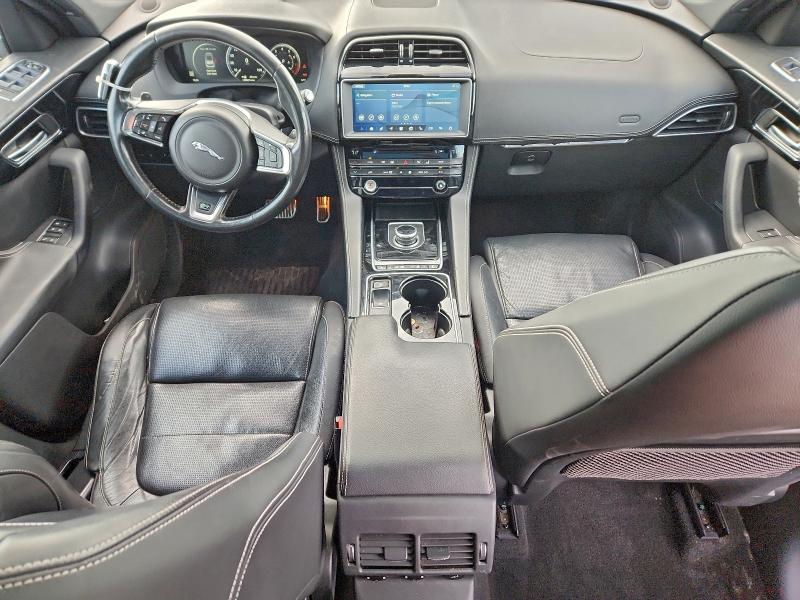 JAGUAR F-PACE 35T 2017 VIN SADCL2BV0HA071847