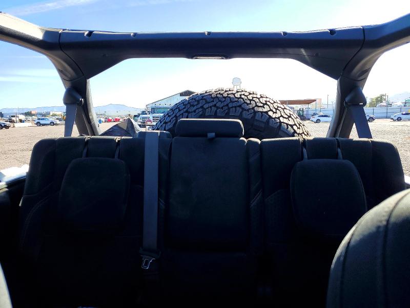 Фото 10 - JEEP WRANGLER