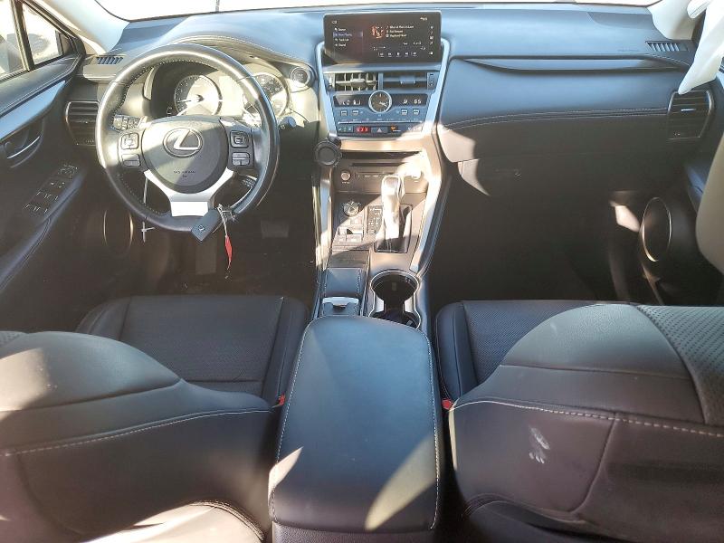 Фото 8 - LEXUS NX